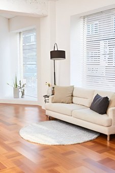 Affordable round carpet Dubai