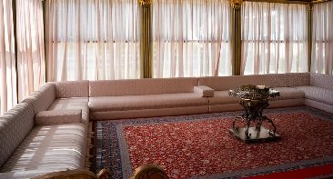 Iranian carpet for living rooms Dubai