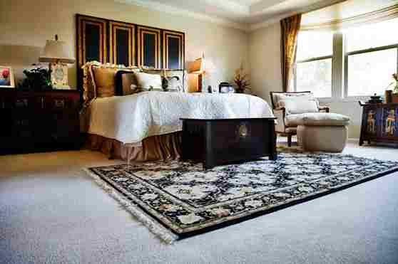 Elegent Silk Carpet