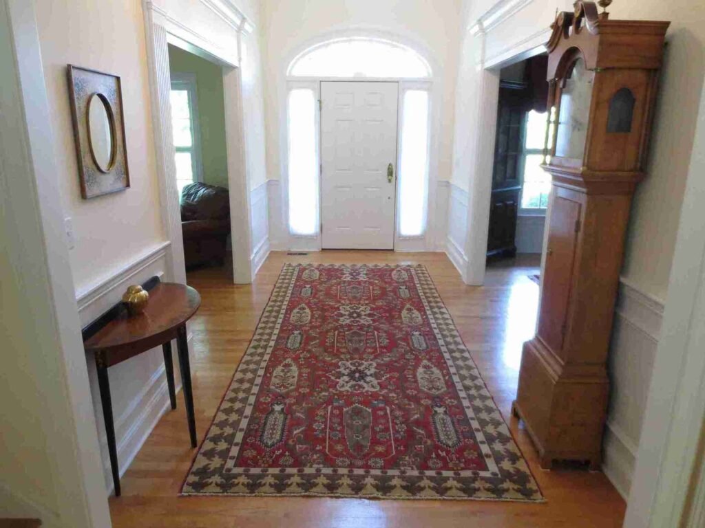 Loop Hallway carpet_